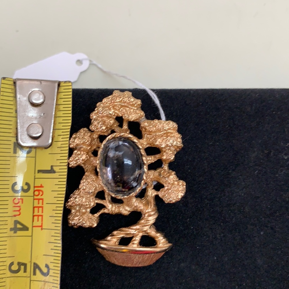 Vintage Bonsi tree design pin